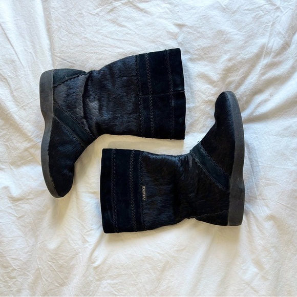 Vintage Tecnica Black Fur Boots size 38 - Picture 2 of 5